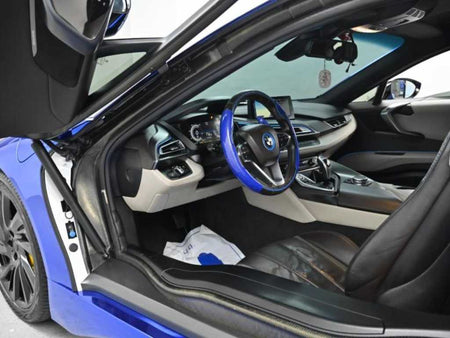 BMW i8 — photo 11