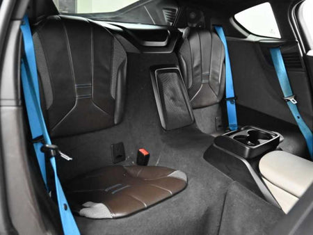 BMW i8 — photo 12