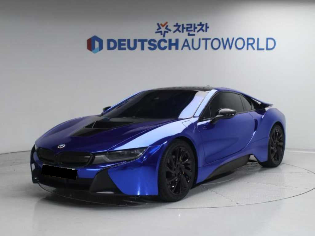 BMW i8 — photo 20