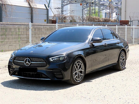 Mercedes-Benz E-Class — photo 02