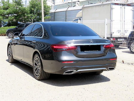 Mercedes-Benz E-Class — photo 03