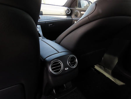 Mercedes-Benz E-Class — photo 14
