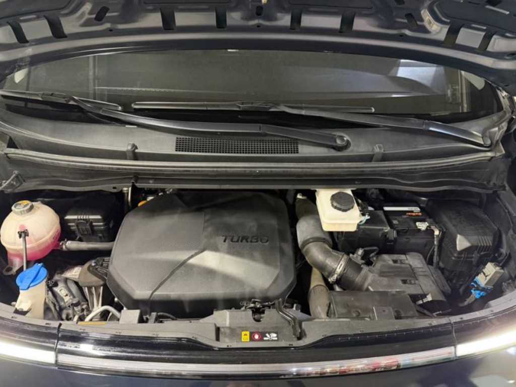 Hyundai Staria — photo 19