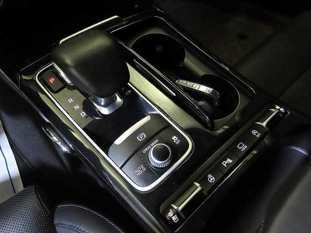 Kia Stinger — photo 12