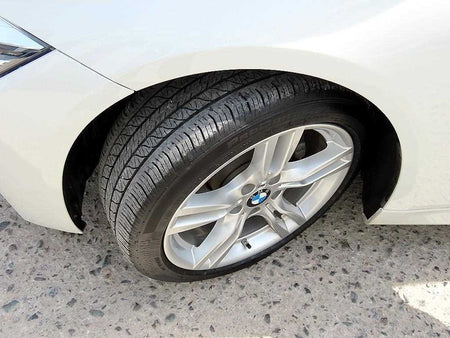 BMW 3-Series — photo 20
