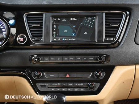 Kia Carnival — photo 14