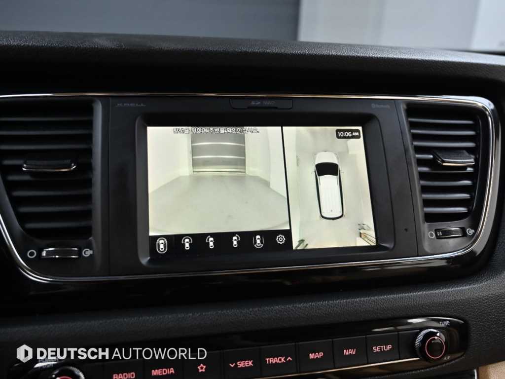 Kia Carnival — photo 15