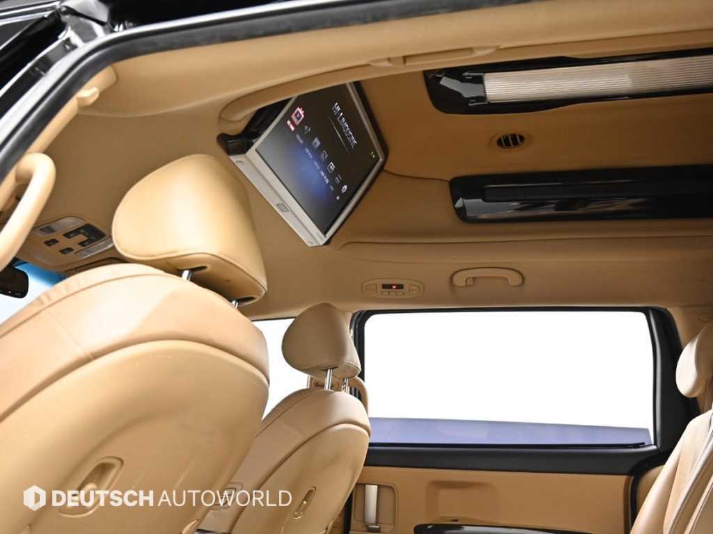 Kia Carnival — photo 18