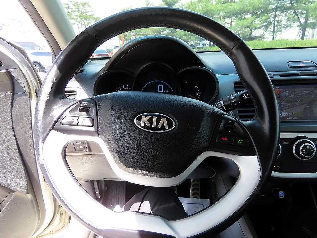 Kia Morning — photo 08
