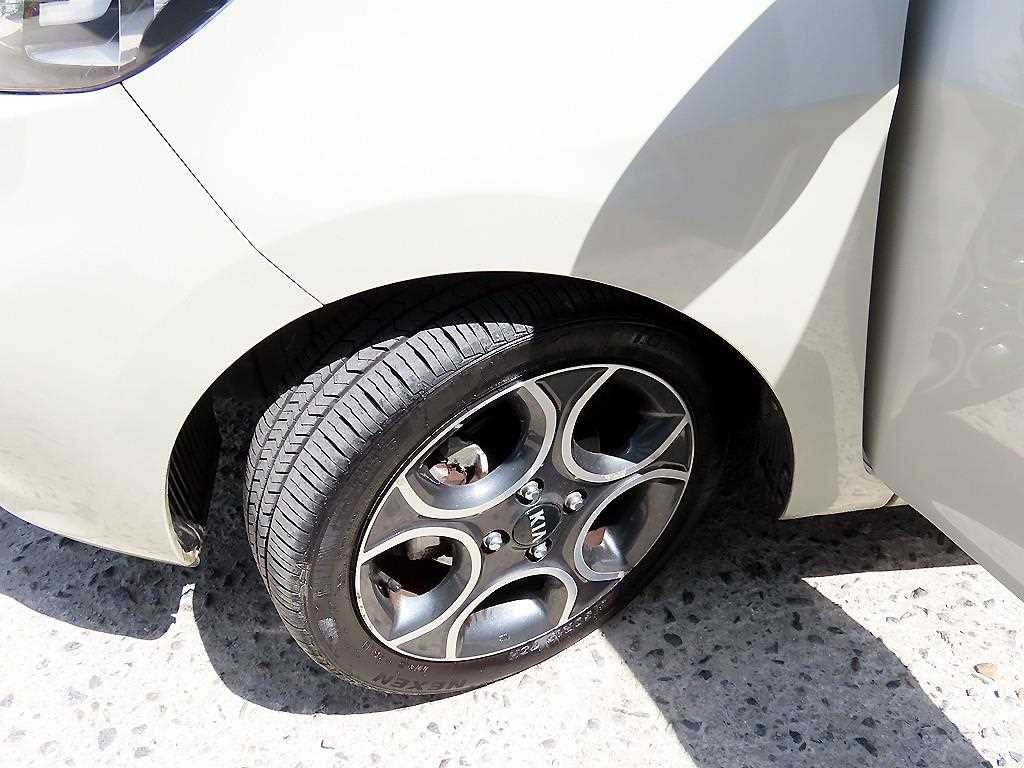 Kia Morning — photo 18
