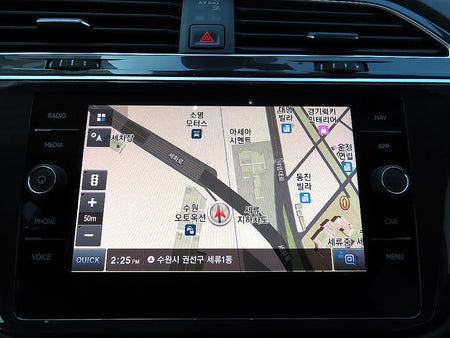 Volkswagen Tiguan — photo 14
