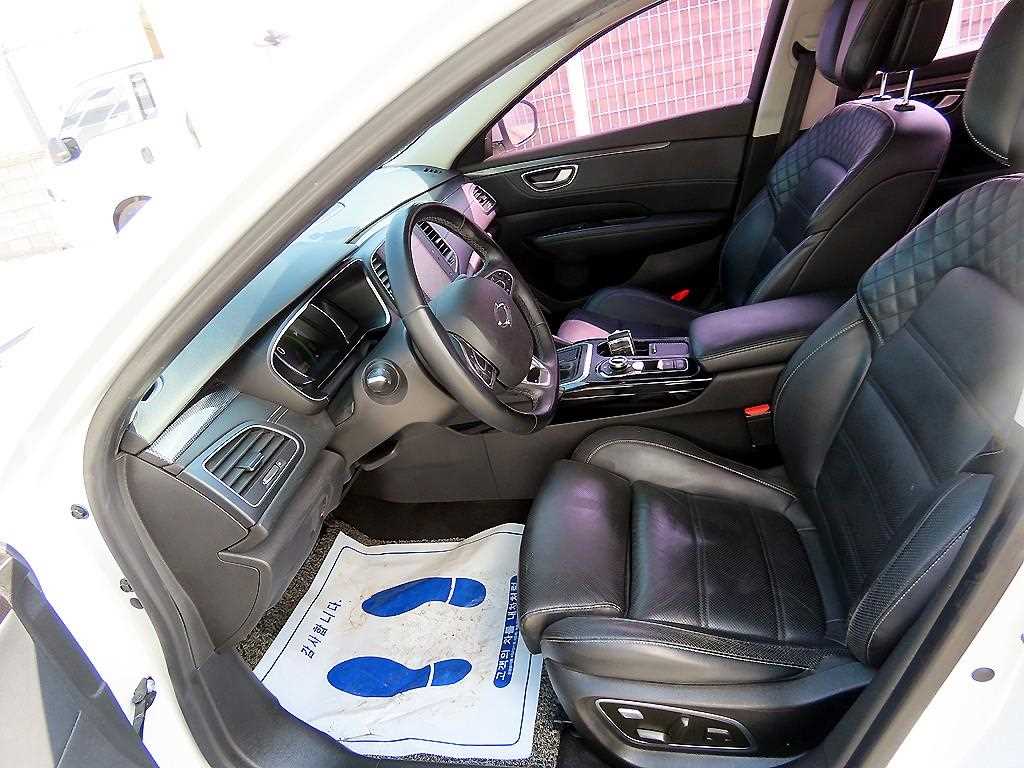 RENAULT SM6 — photo 05