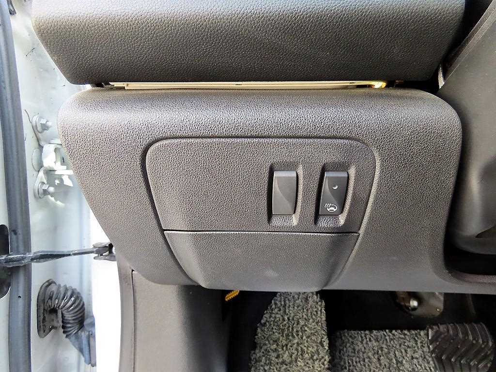 RENAULT SM6 — photo 12
