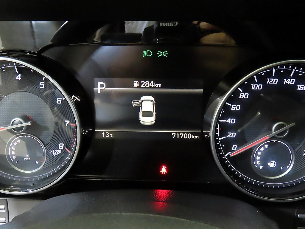 Hyundai Grandeur — photo 09