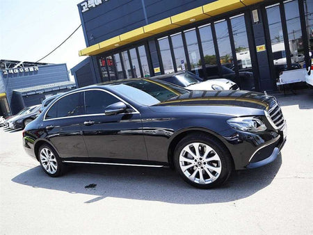Mercedes-Benz E-Class — photo 03
