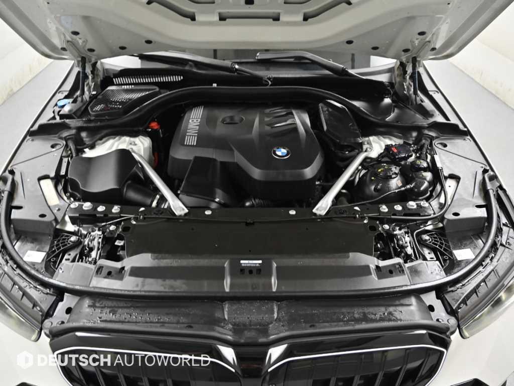 BMW 5-Series — photo 06