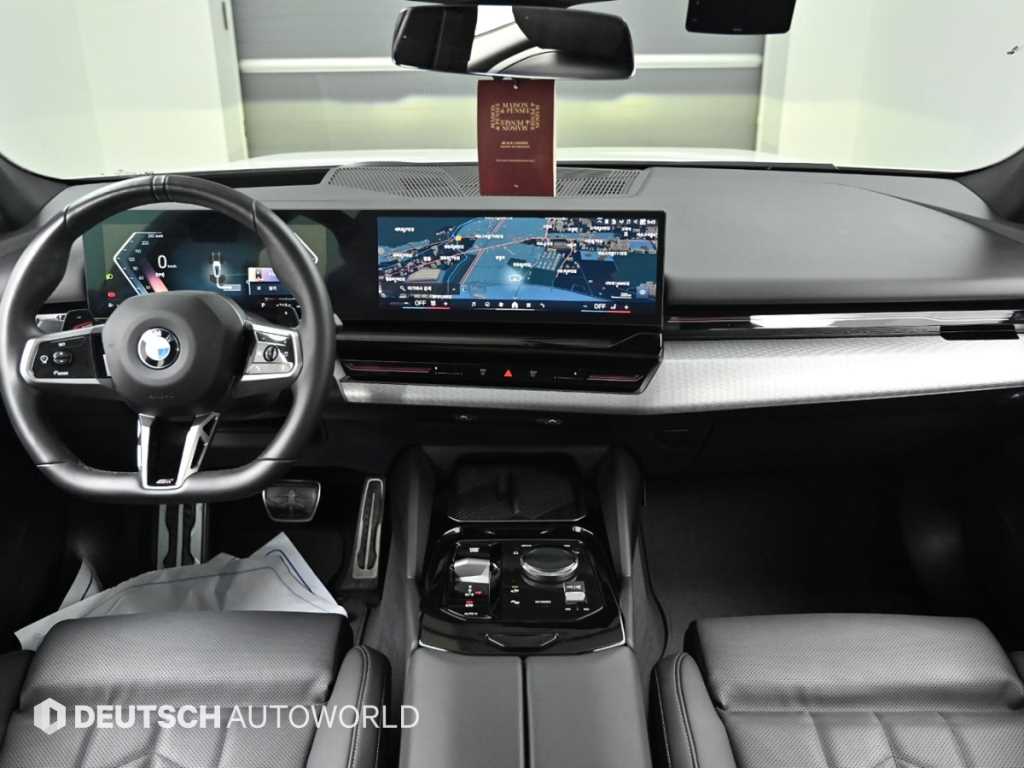 BMW 5-Series — photo 07
