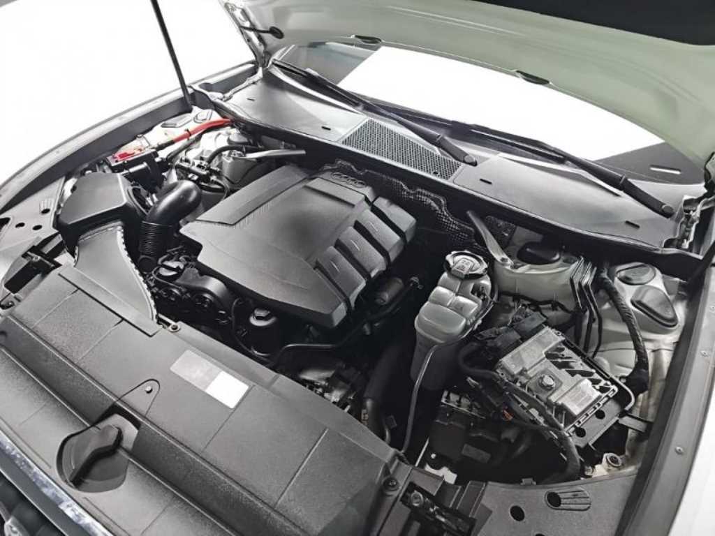 Audi A6 — photo 19