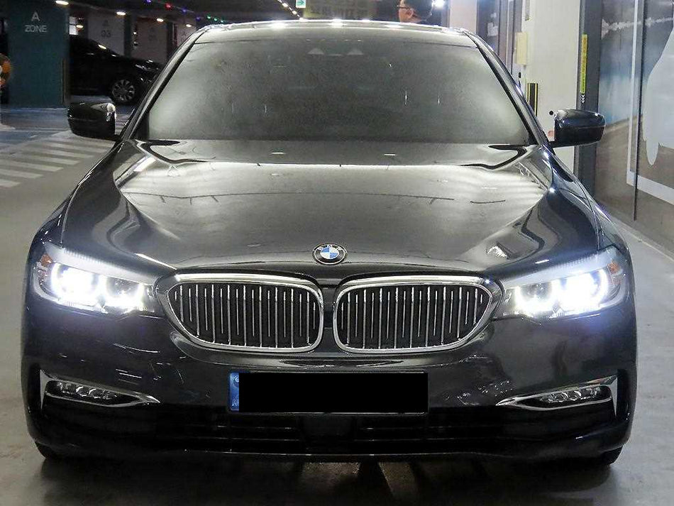 BMW 5-Series — photo 02