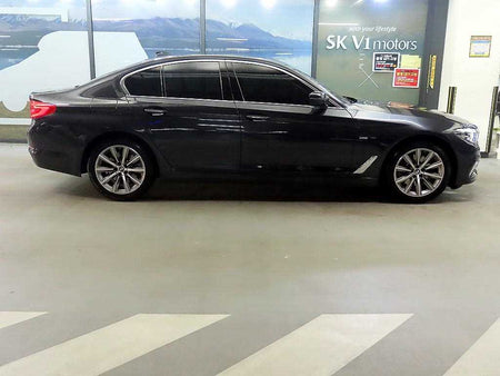 BMW 5-Series — photo 03