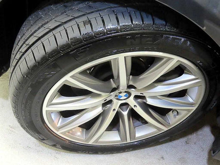 BMW 5-Series — photo 20