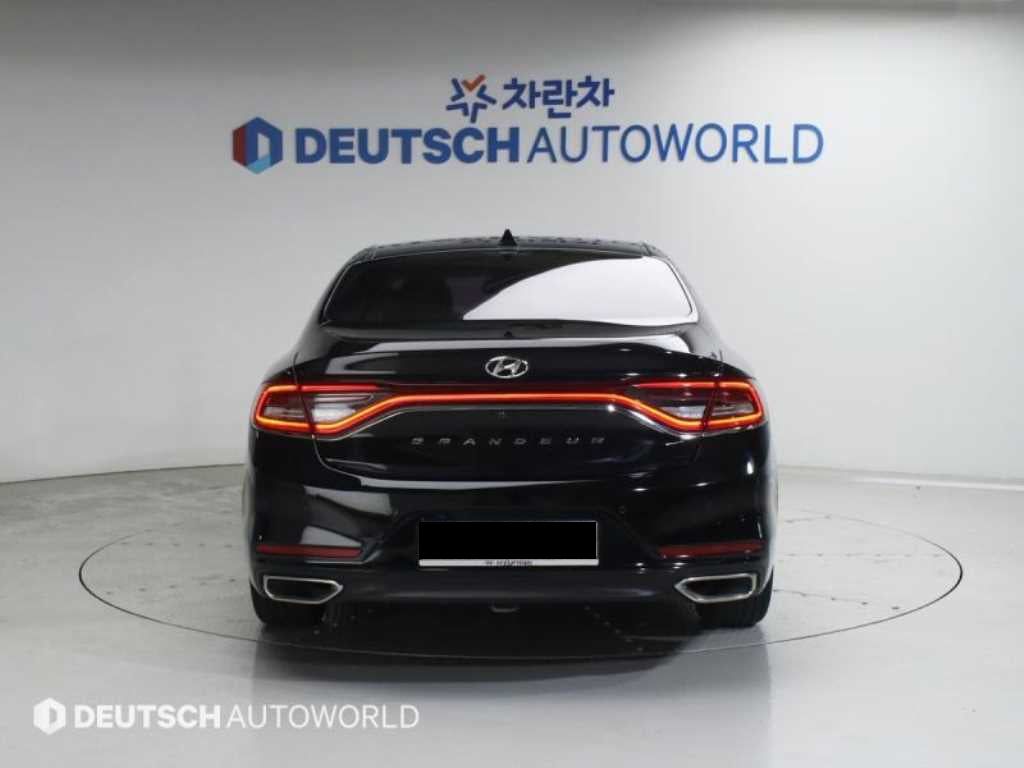 Hyundai Grandeur — photo 04