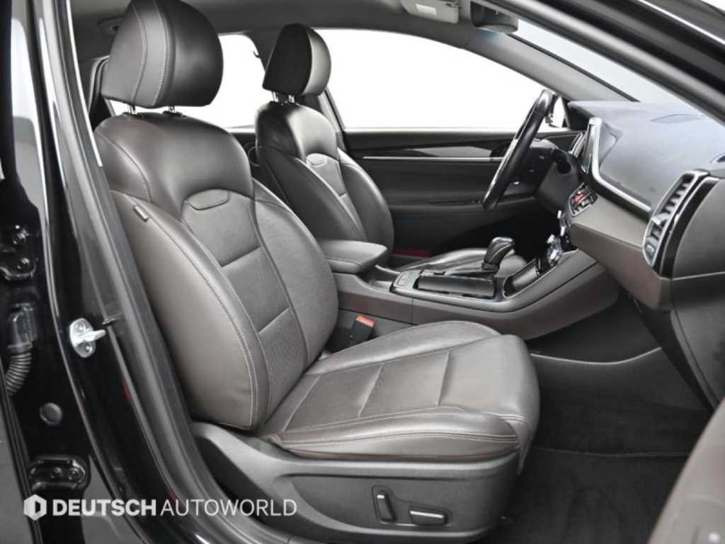 Hyundai Grandeur — photo 10