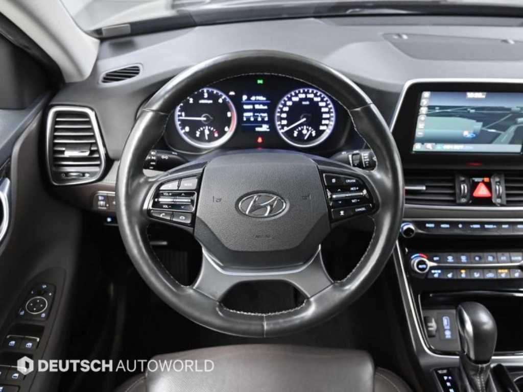 Hyundai Grandeur — photo 13