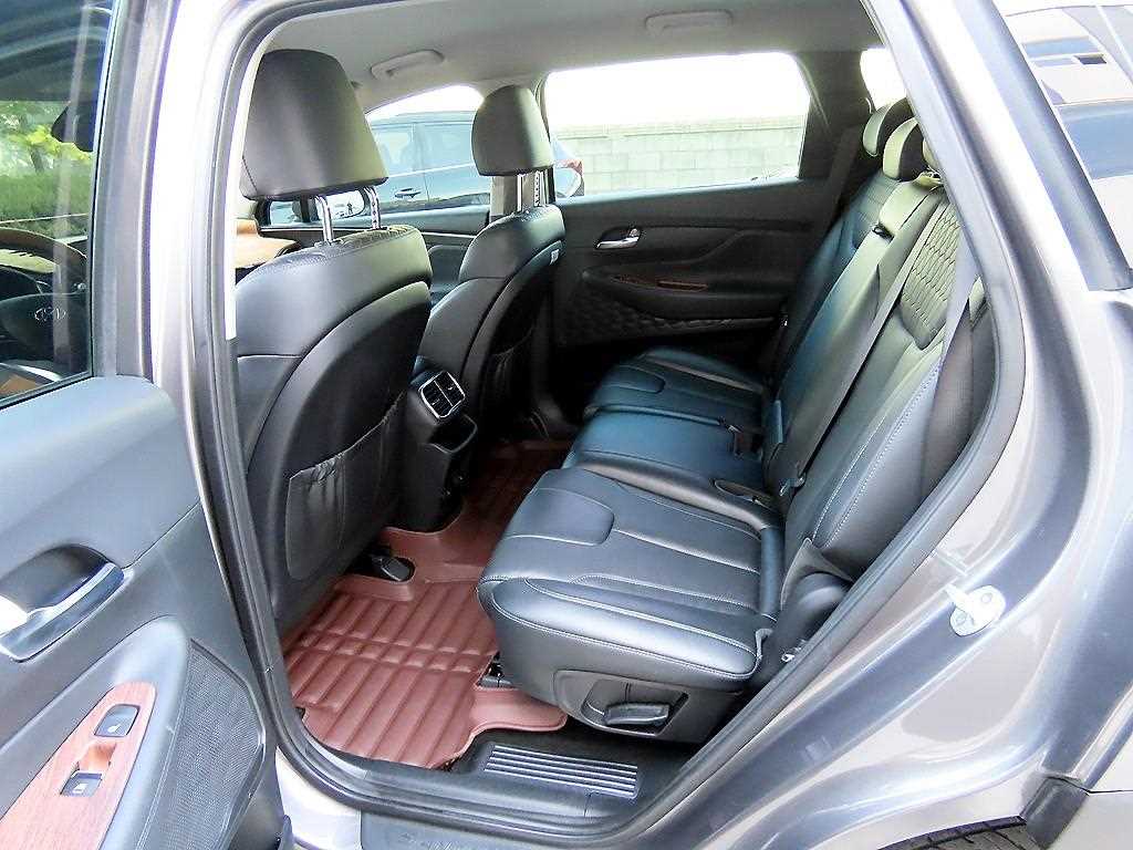 Hyundai Santafe — photo 06