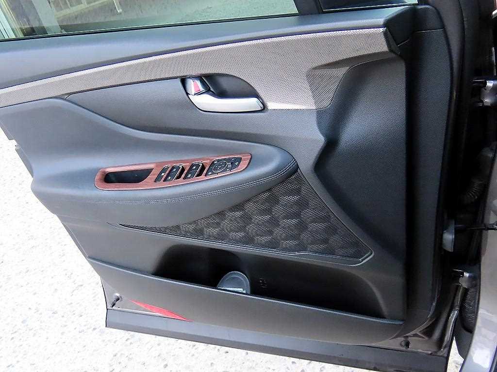 Hyundai Santafe — photo 11