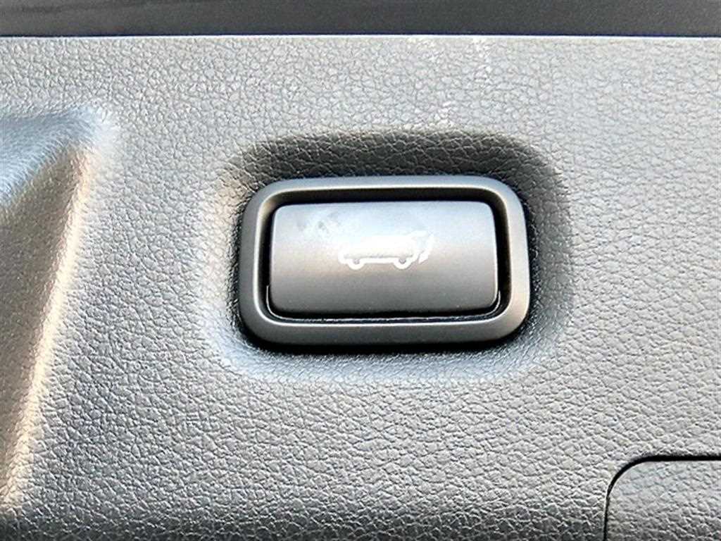 Hyundai Santafe — photo 16