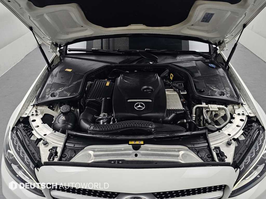 Mercedes-Benz C-Class — photo 06