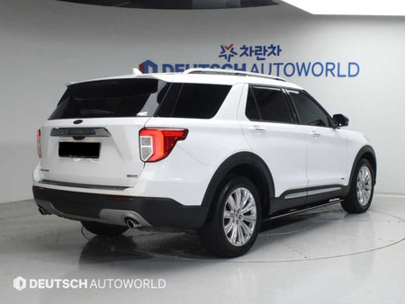 Ford Explorer — photo 02