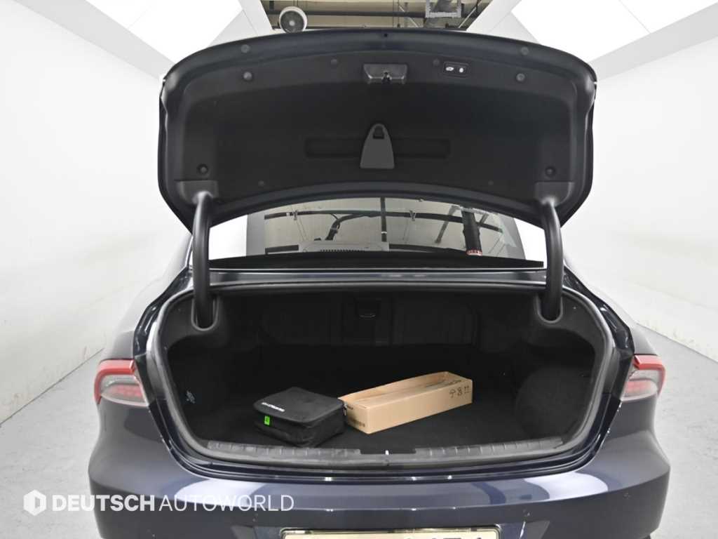 Hyundai Grandeur — photo 19