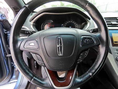 Lincoln MKZ — photo 08