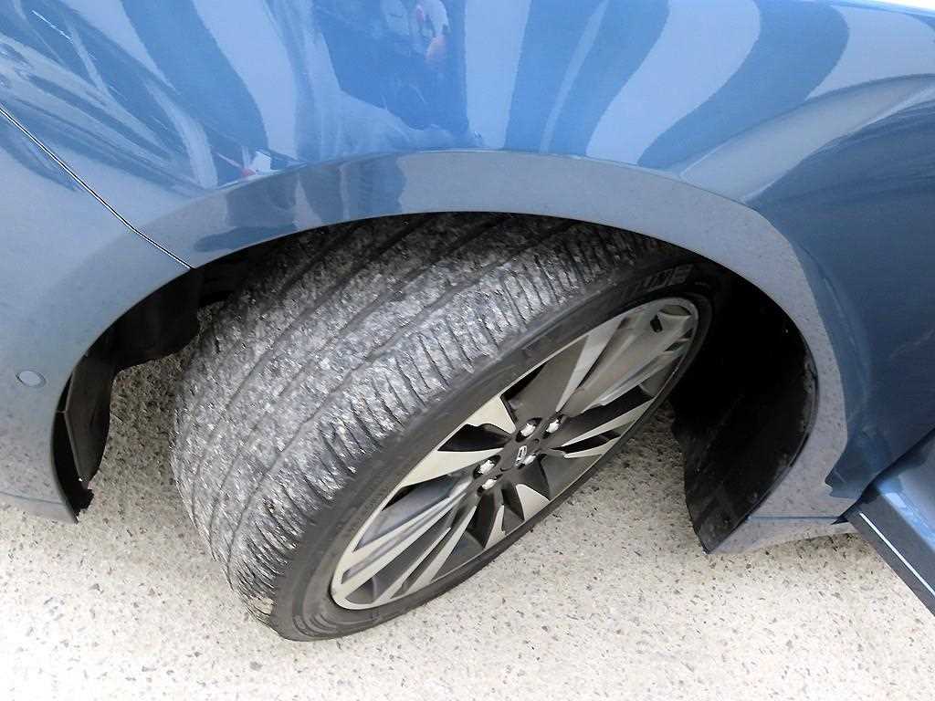 Lincoln MKZ — photo 20
