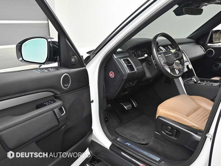 Land Rover Discovery — photo 11
