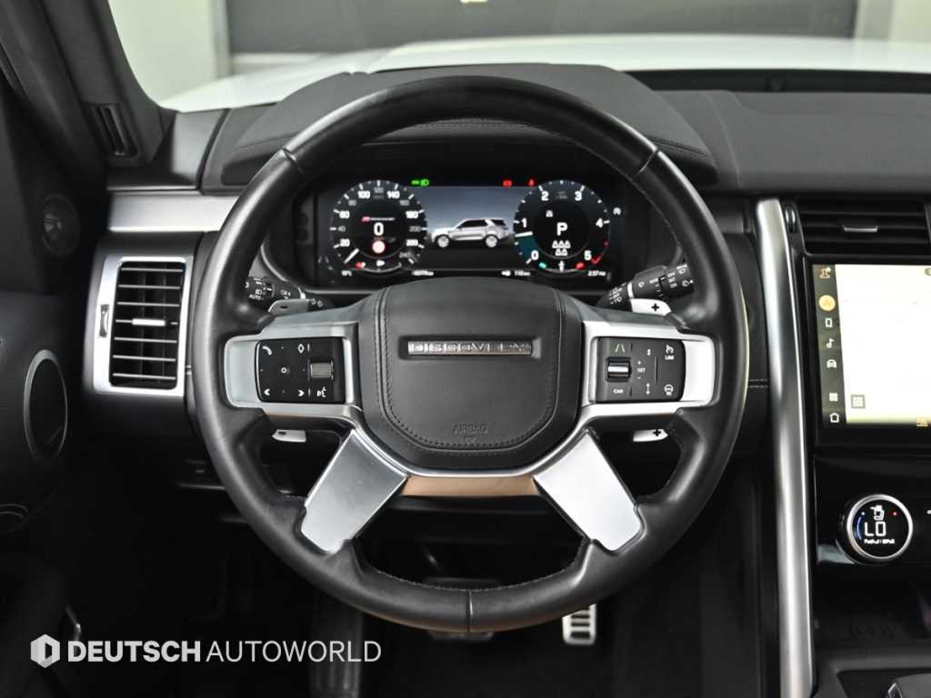 Land Rover Discovery — photo 13
