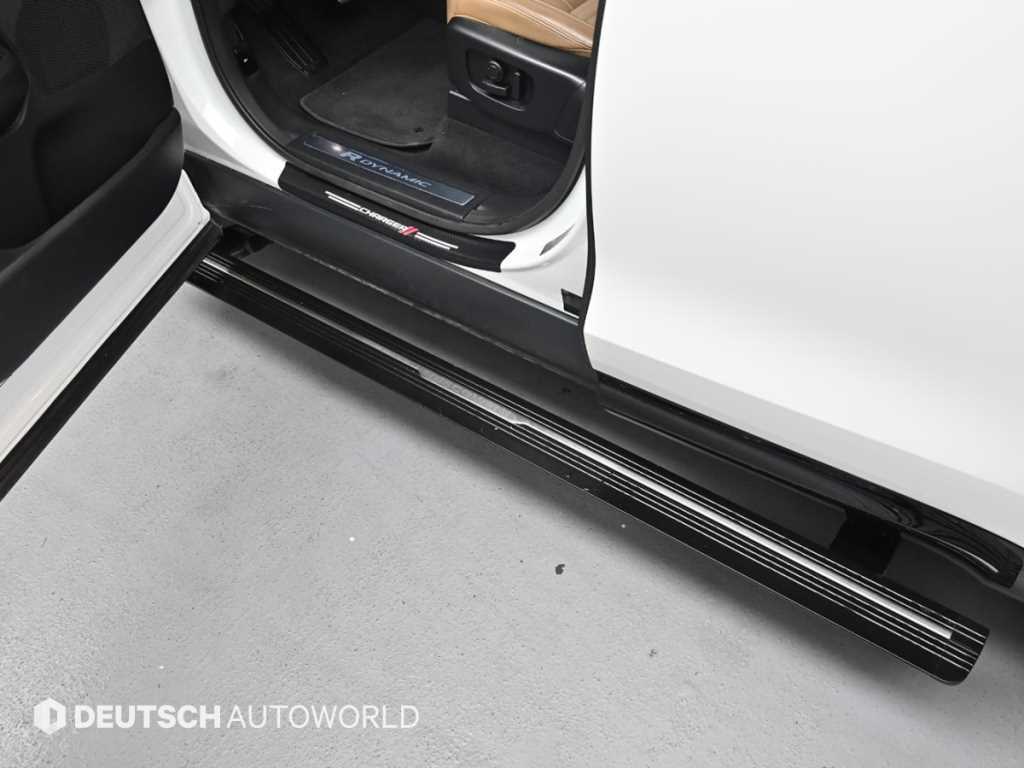Land Rover Discovery — photo 17