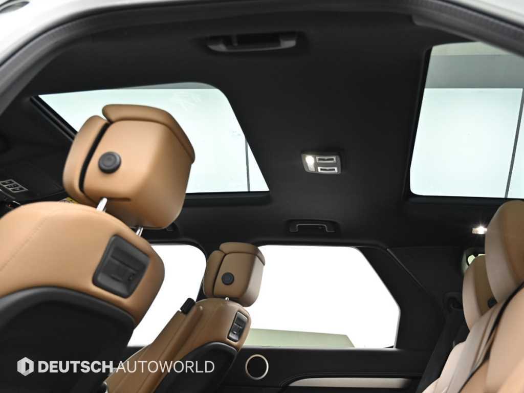Land Rover Discovery — photo 18