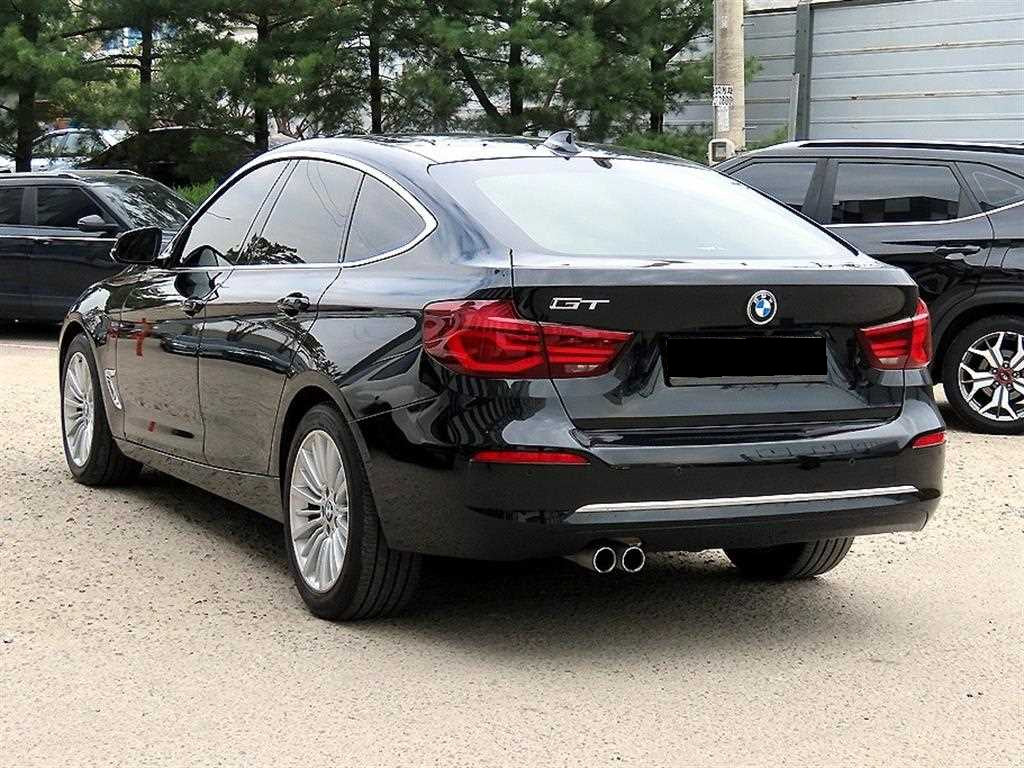 BMW Gran Turismo — photo 03