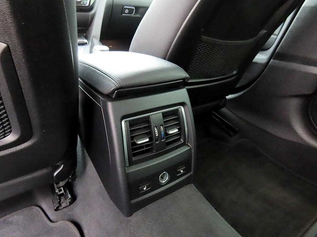 BMW Gran Turismo — photo 15
