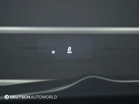 Mercedes-Benz E-Class — photo 18