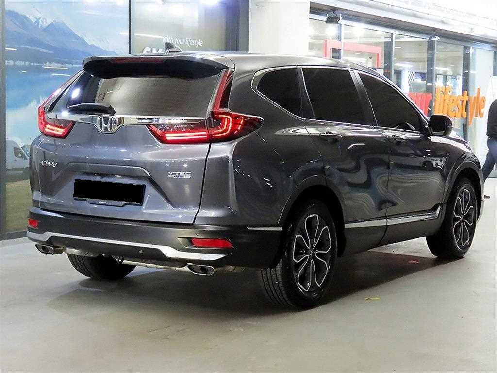 Honda CR-V — photo 04