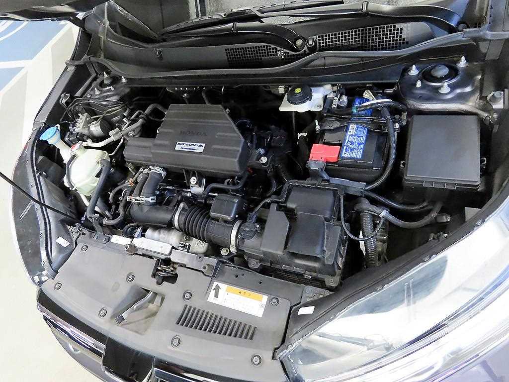 Honda CR-V — photo 19