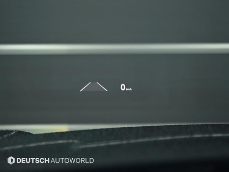 Volkswagen Touareg — photo 17