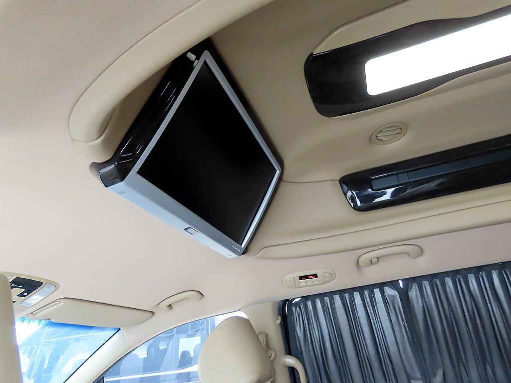 Kia Carnival — photo 14