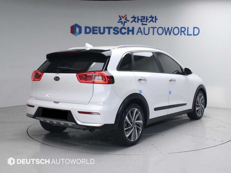 Kia Niro — photo 02