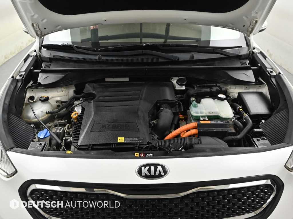 Kia Niro — photo 06