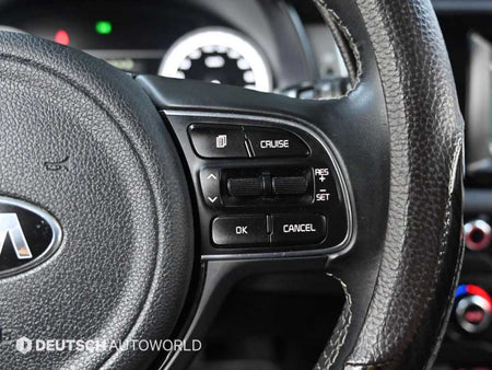 Kia Niro — photo 16